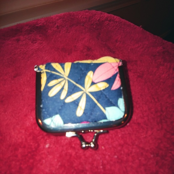 Vera Bradley coin purse with kiss lock closure - Picture 4 of 5